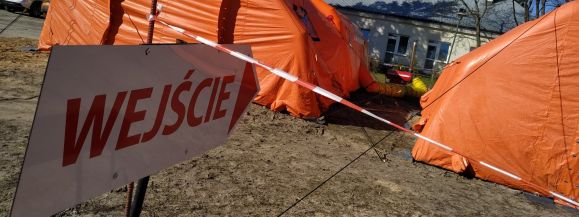  Rekord zakażeń i blisko 100 os&oacute;b w szpitalu