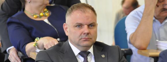 Z pojemnika na tyłach sklepu - do potrzebujących