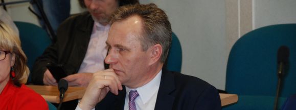 Na Sowińskiego od Koszarowej, parkowanie jest wesołe