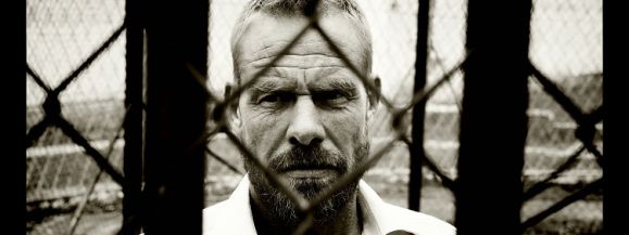 Rinke Rooyens zn&oacute;w w celi