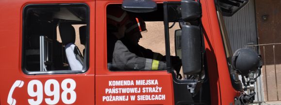 Wypadek w Suchożebrach, zablokowana droga!