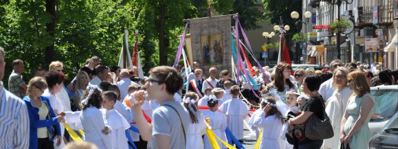 Ulicami Siedlec przeszła procesja Bożego Ciała 