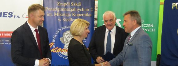 Nowe klasy patronackie w &bdquo;Ekonomiku&rdquo;