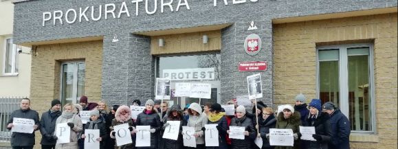 Rośnie fala protest&oacute;w. Podwyżek żąda administracja prokuratur.