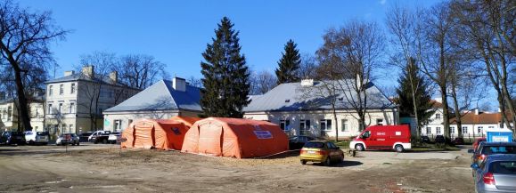 Zmarł 41-letni pacjent z covid -19