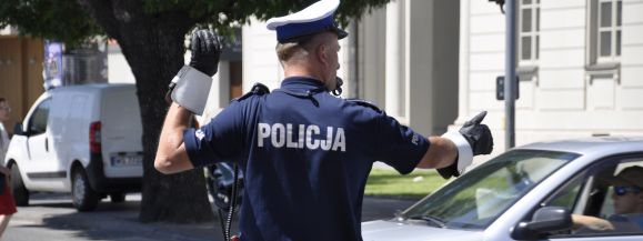 Pogarszające się warunki na drogach, zachowajmy ostrożność i rozsądek