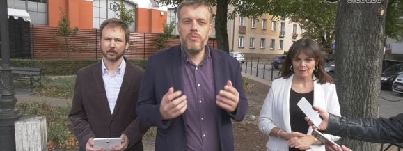 Adrian Zandberg prezentuje kandydatów do sejmiku