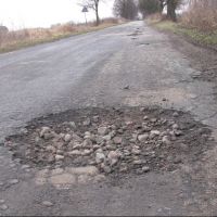 Remont kolejnej drogi powiatowej
